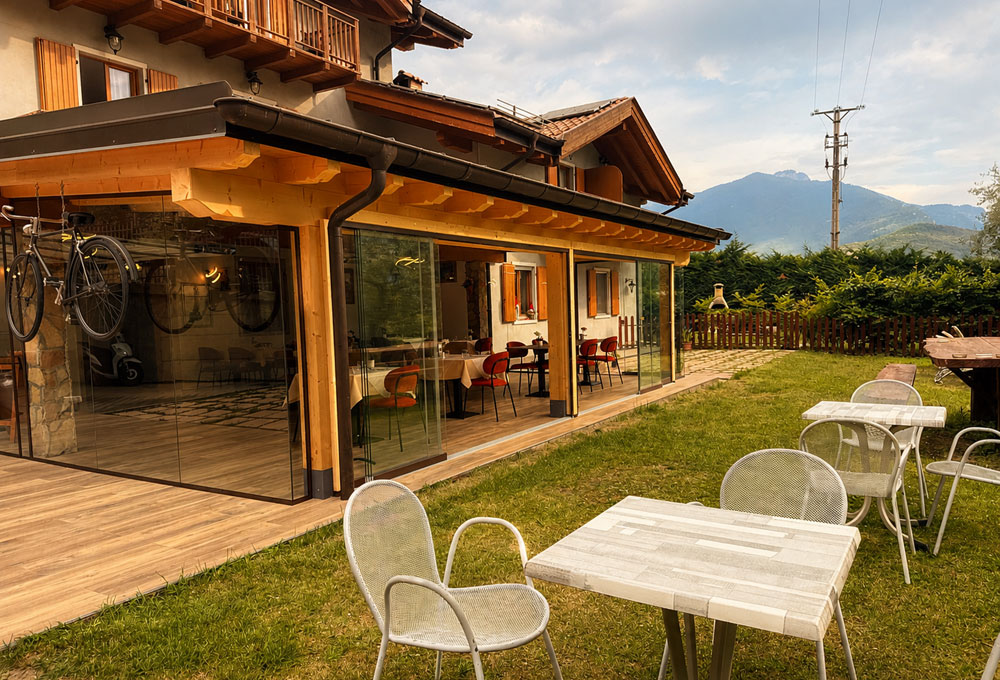 Agritur Girardelli a Riva del Garda | Camere e Ristorante