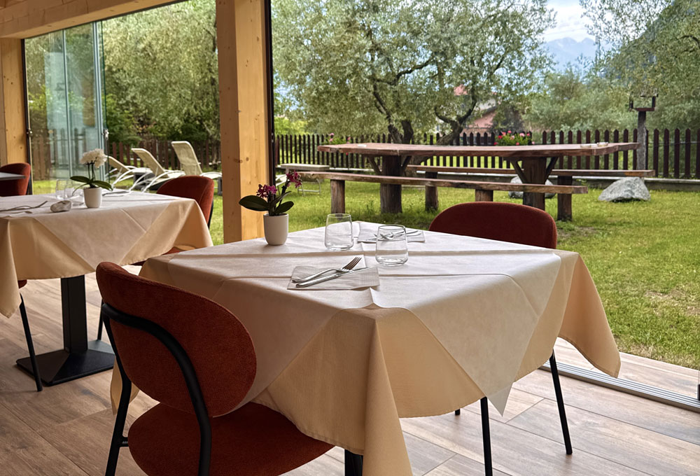 Agritur Girardelli a Riva del Garda | Camere e Ristorante
