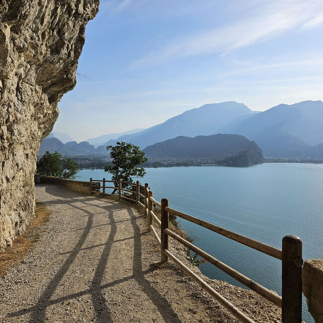 Sentiero del Ponale e Lago di Ledro